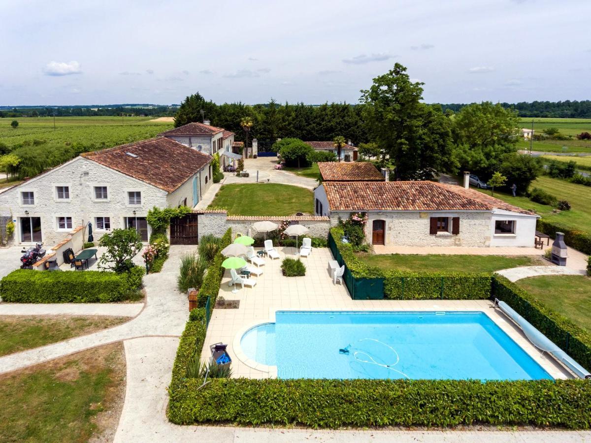 Les Gites De Brives 外观 照片